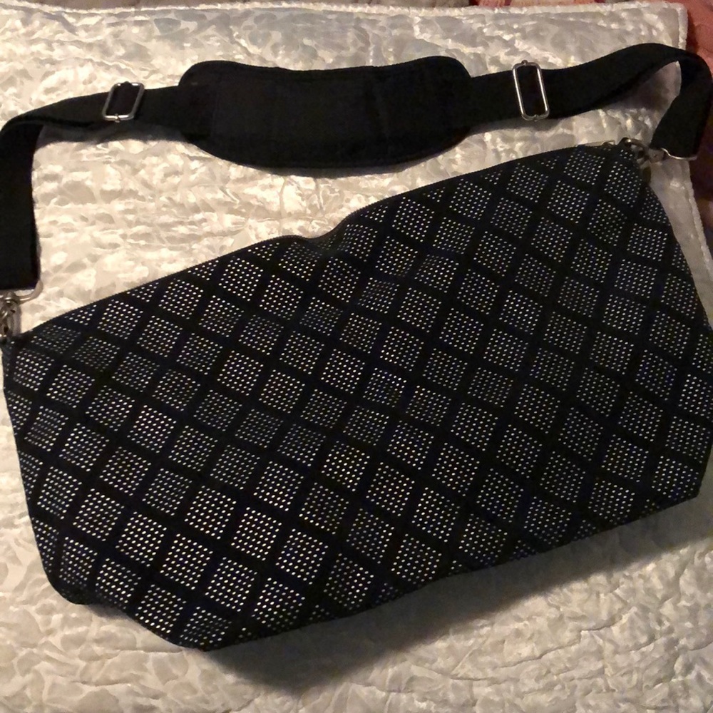 Vintage Lilith shoulder bag